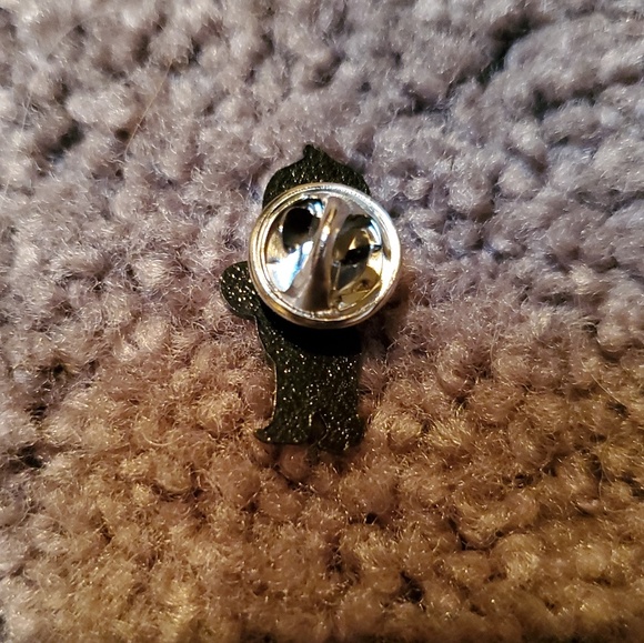 5/$20 NWOT Boxing Baby Pin - Picture 2 of 2